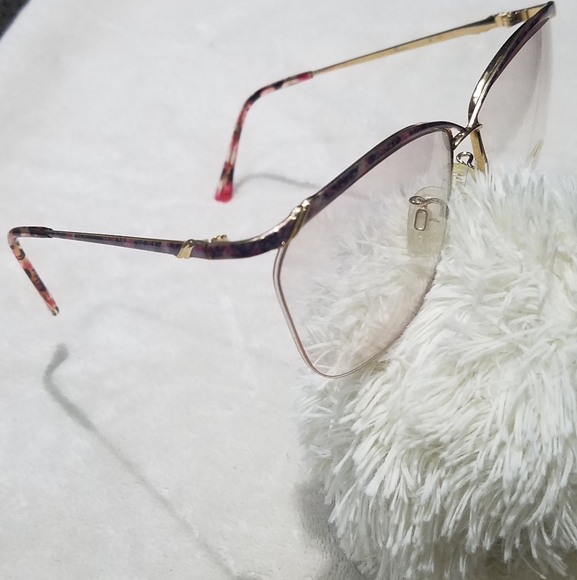 Multi colored Frame - Picture 2 of 9